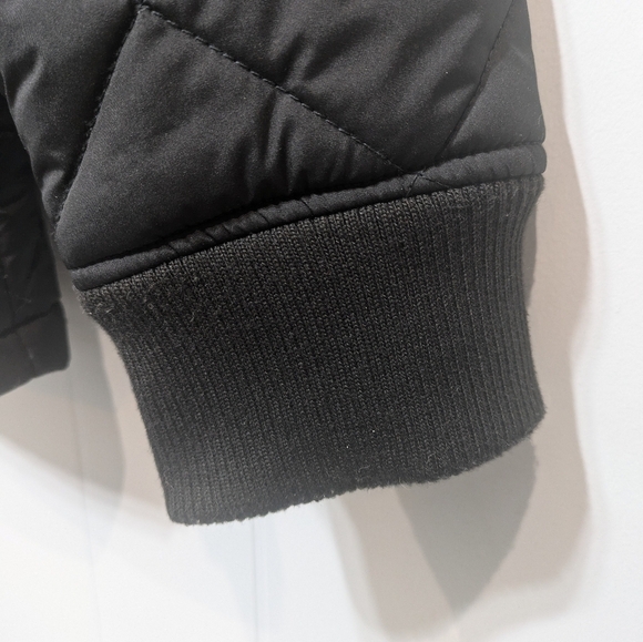 Vans Quilted Puffer in Black size Large Diamond Pattern Pockets Warm - Picture 6 of 9